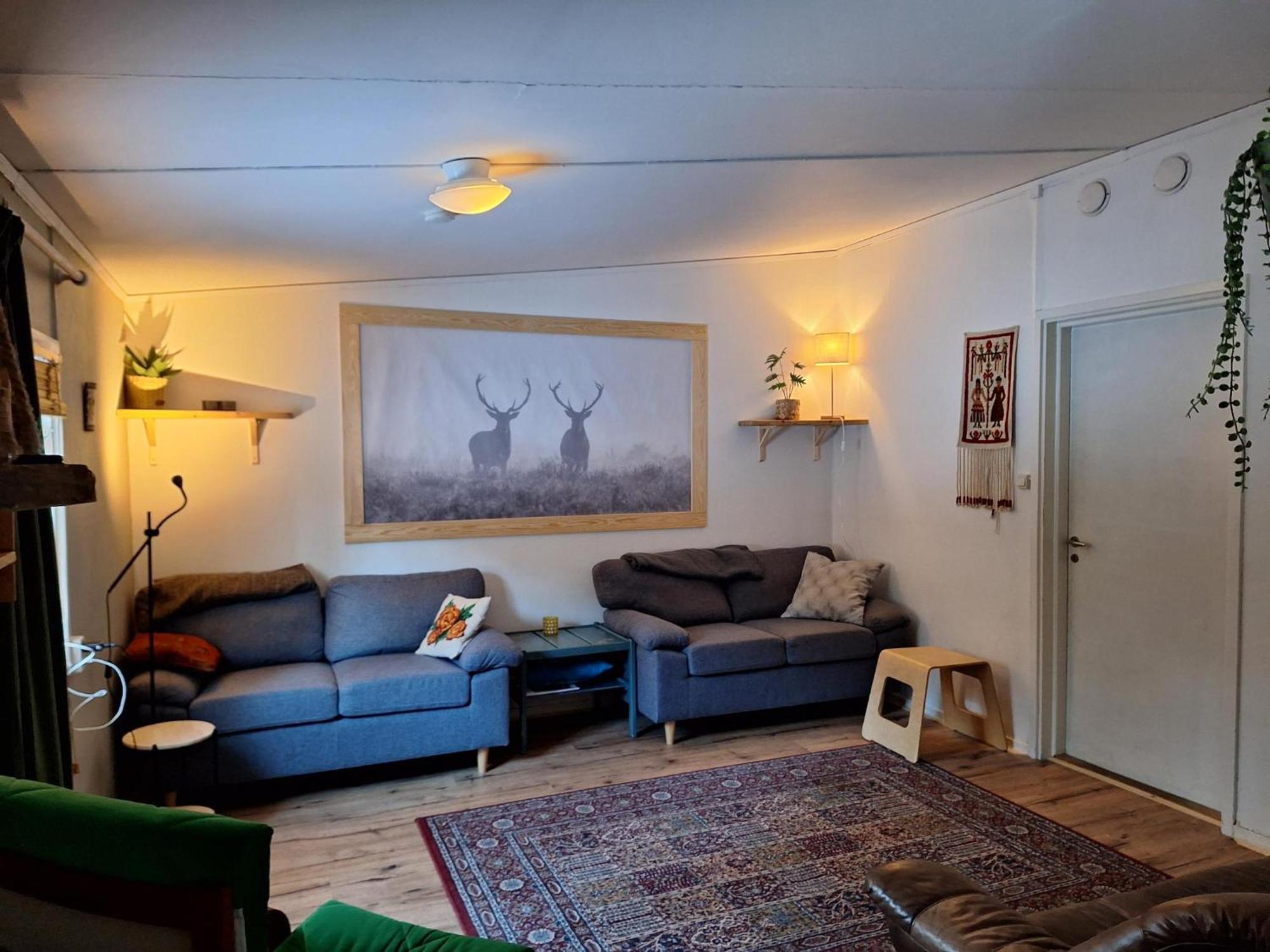 Hostel And Vandrarhem Lupin Naturcamping Lagom Grasmark Exterior photo